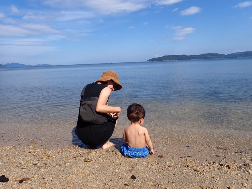 はじめての海遊び